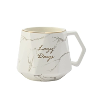 Белая геометрическая чашка (без встроенная ложка)