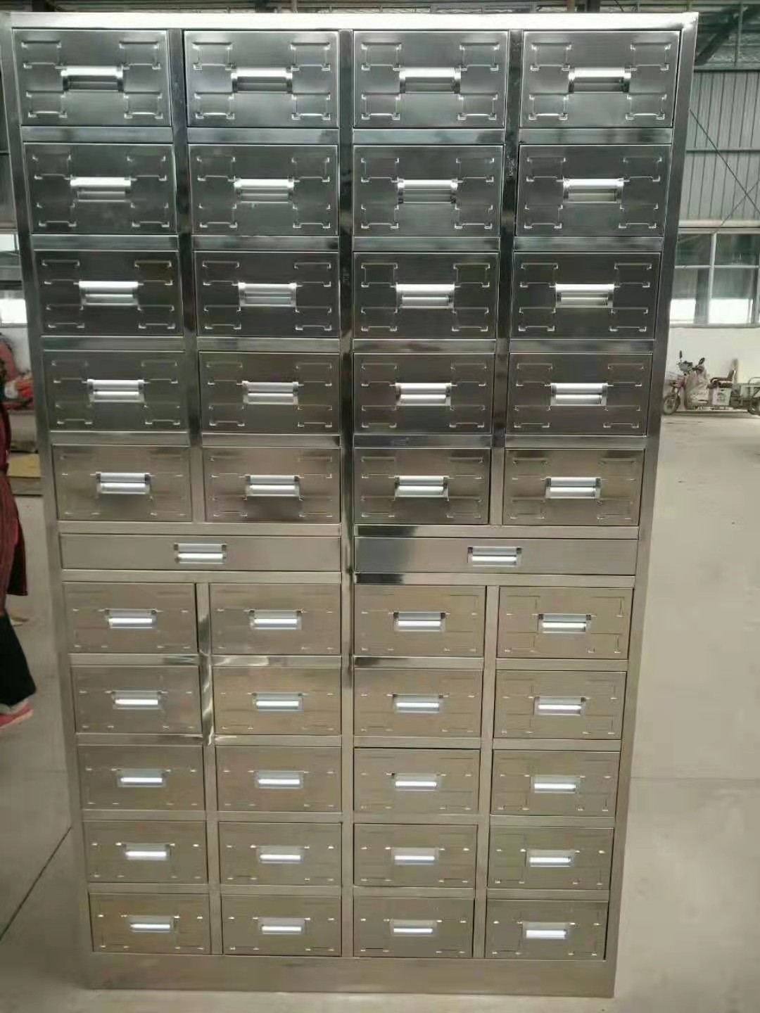 医用304不锈钢42斗中药柜加厚西药柜诊所配药柜处置台草药柜定制