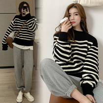 Pregnant Woman Autumn Clothing Out Fashion Internet Red Pregnant Women Suit Boomer Relaxation Leisure Spring Autumn Season Blouses Two-piece Sweaters