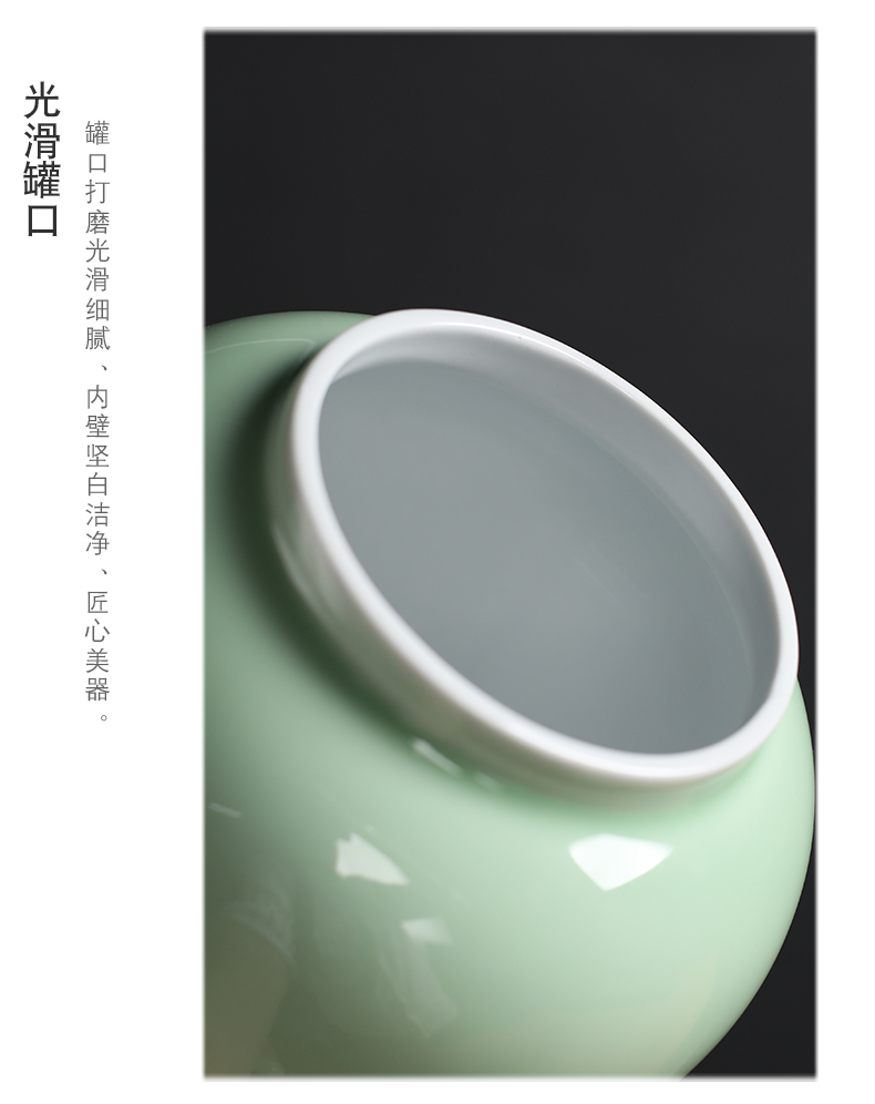 Celadon caddy fixings seal pot 1 catty ceramics is a large green tea pu - erh tea general empty cloth gift box packing