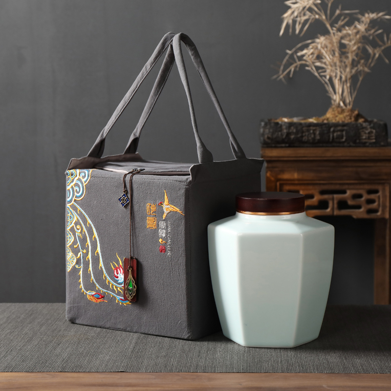 Chinese style tea as cans ceramic seal pot large POTS of the big yards household black tea to wake tea boxes moistureproof tank restoring ancient ways