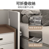 Небольшой стол на маленьком столе на кровати может отрегулировать простой ученик общежития, чтобы написать стол, чтобы выучить ленивую квартиру для спальни.