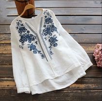 Cotton womens 2020 Summer and Autumn New loose embroidery V-neck shirt retro casual long sleeve pullover T-shirt