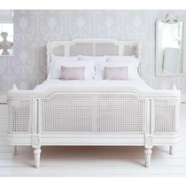 French solid wood carved rattan double bed European American style villa retro distressed princess bed wedding bed bedroom furniture