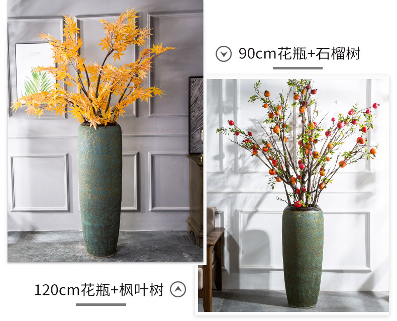Ceramic vase of large sitting room dry flower arranging flowers is placed a retro POTS villa hotel open window decorations