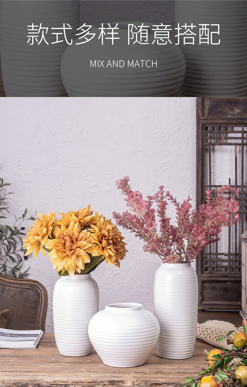 The white ceramic hydroponic bottle Jane modern Nordic furnishing articles living room flower arrangement table dry flower vase suits for