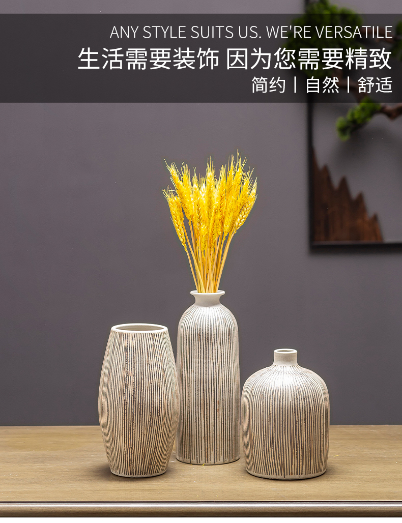 Hand by Hand do old vertical stripes ceramic floret bottle furnishing articles retro nostalgia of dry flowers inserted vase household act the role ofing is tasted