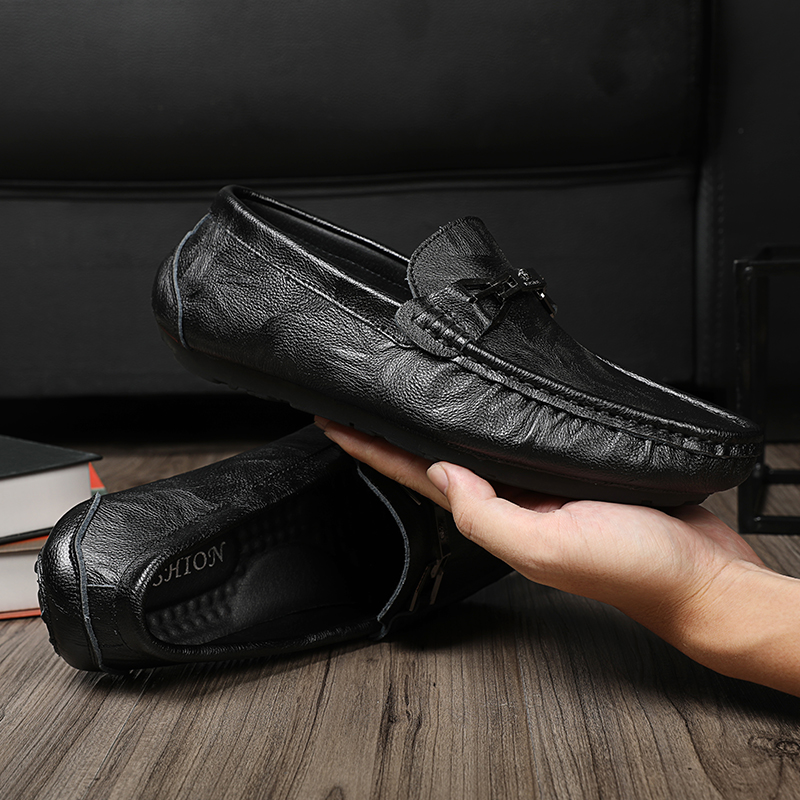 Genuine leather beanie shoes men's 2022 spring and autumn breathable soft bottom lazy one pedal Korean version trend business casual leather shoes