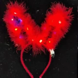 14 огней и жирные кроличьи уши головного уша.