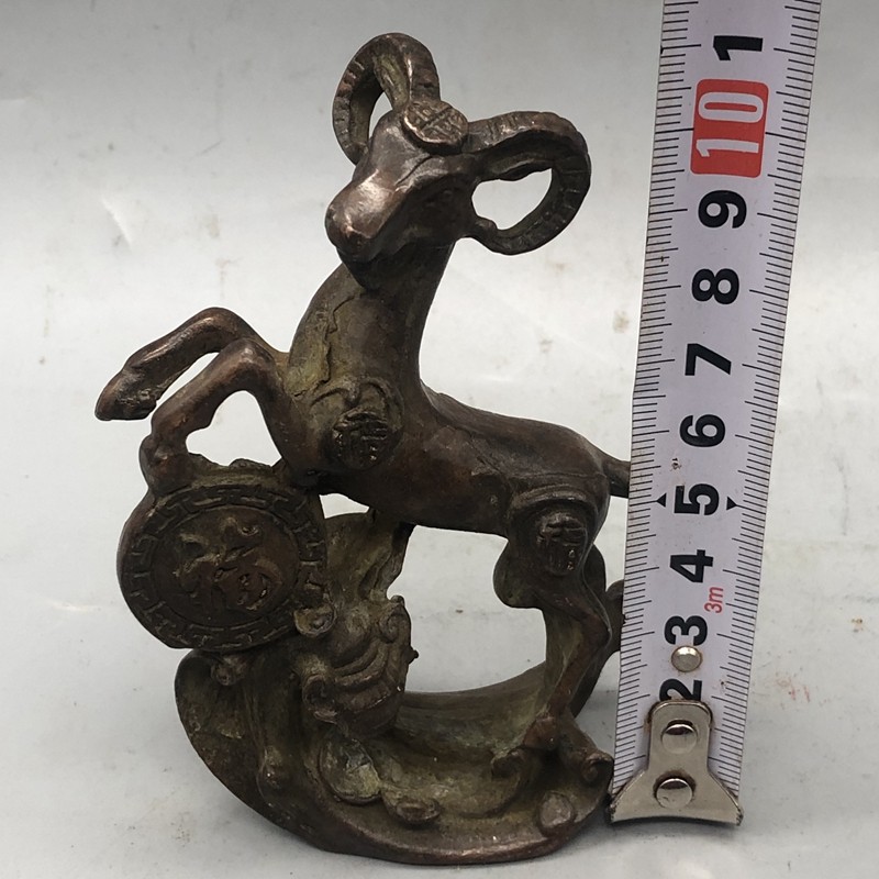 Ancient miscellaneous copper instrument XII zodiac sheep fitting piece of household craft fu - word swing parts