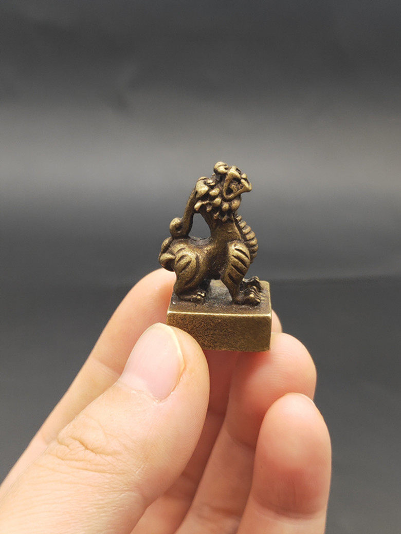 Ancient Play Miscellaneous Collection Antique Small Seal Pendant With Lion Seal Meme Your Type Small Lion Bronze Seal