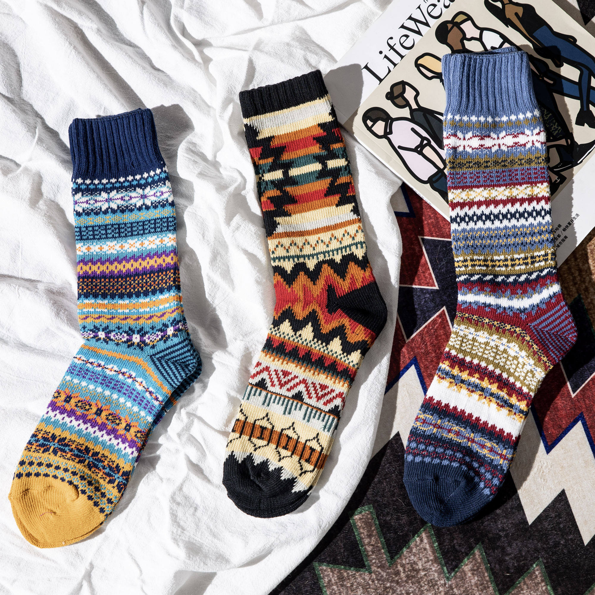 COSMOS MEN AND WOMEN LOVERS RETRO INDIAN PATTERNS NATIONAL WIND AMMERY CLICK Pure Cotton Autumn Winter Thickened Stockings