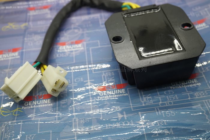 Futian tricycle manoeuver Zongshen Fukuda 200 Water cooled high-power caravan rectifier 200-3 manoeuver