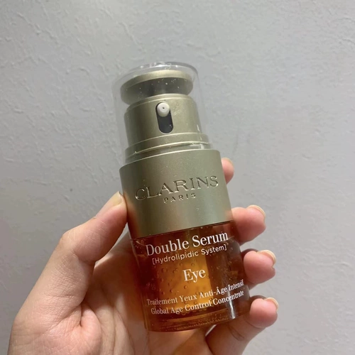 Clarins, омолаживающая эссенция, увлажняющий осветляющий разглаживающий красный (черный) чай, антивозрастной крем для глаз, 20 мл, против темных кругов под глазами, 2 в 1