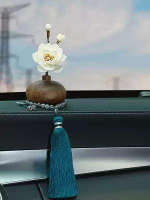 Car ornaments high-end atmospheric center console jewelry Net red cute Buddha car decoration goddess car decoration goddess car aromatherapy