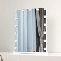 Bullet Fashion White Three -Color Light (52*64)