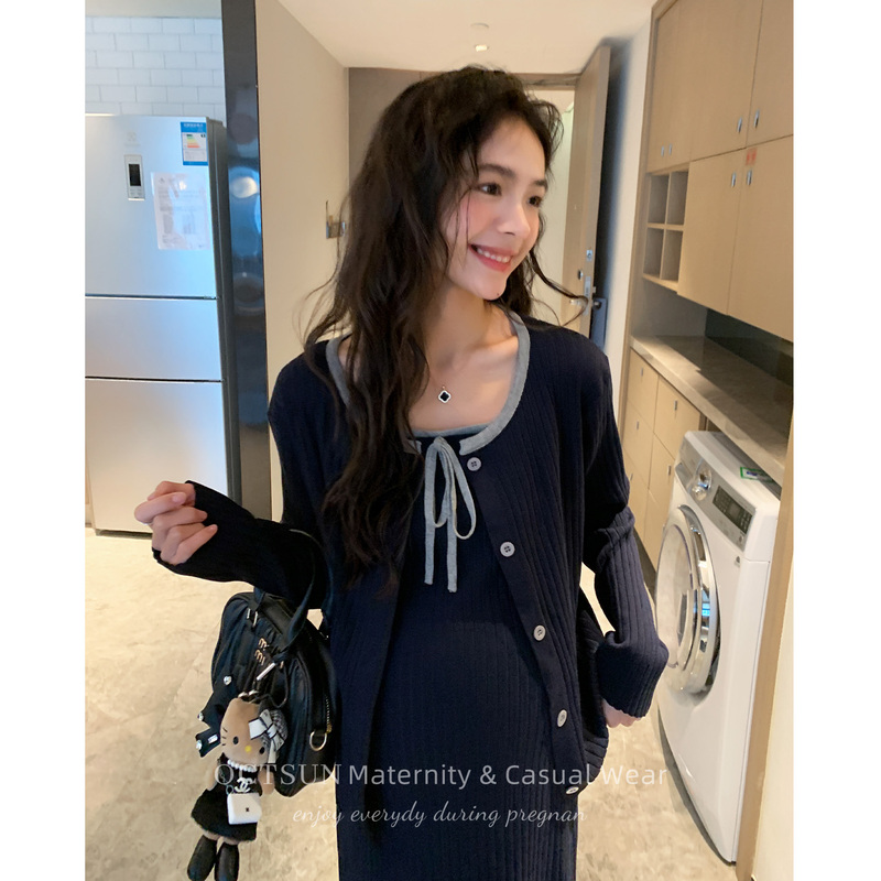 October Famous Brand Maternity Dress Set Autumn New Fashion Winter Maternity Wear Age-Reducing Jacket and Strap Dress Two-Piece Set