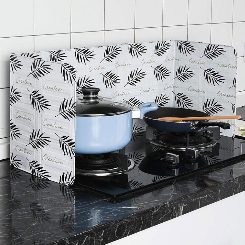 Splash-proof oil baffled oil plate kitchen gas cooker heat insulation supplies hearth sautzel aluminum foil heat shield