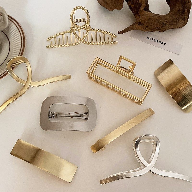 (Ask the Shangfang shop) French style retro metal grip hairpin hairpin semi-ponytail spring hairpin Korean temperament elegant grip clip