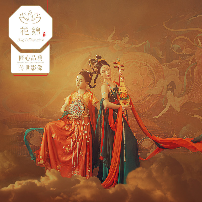 Chengdu Ancient Costume Children Photography Flower Brocade Chinese Art Gallery children take a child's photo to take a picture of the whole family