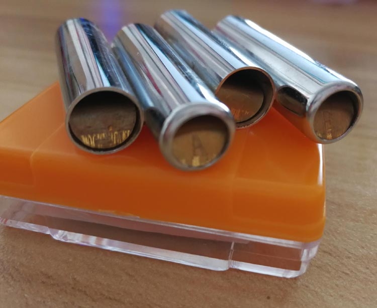 Musical instrument whistle, violin tuner, fixed-tone, four-hole mouth, sound, copper Reed