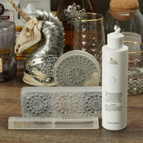 VANITY FAIR Сигарная коробка увлажняющий крем -увлажнитель