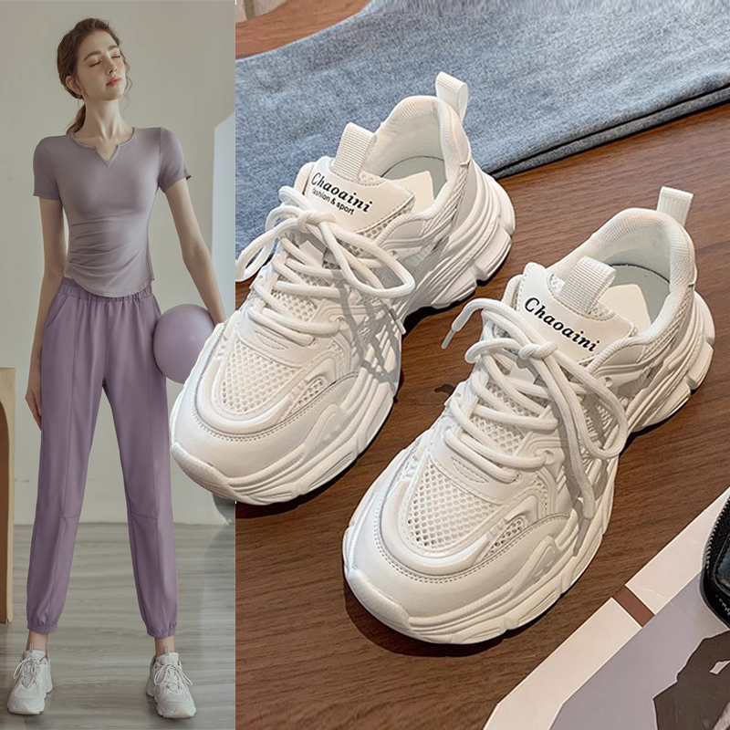 Summer Women's Shoes, Mesh Breathable Running Shoes, Women's Shock-Absorbing Lightweight Sports Shoes for Junior High School Students, Ultra-Light Soft Soles 2026 New Style