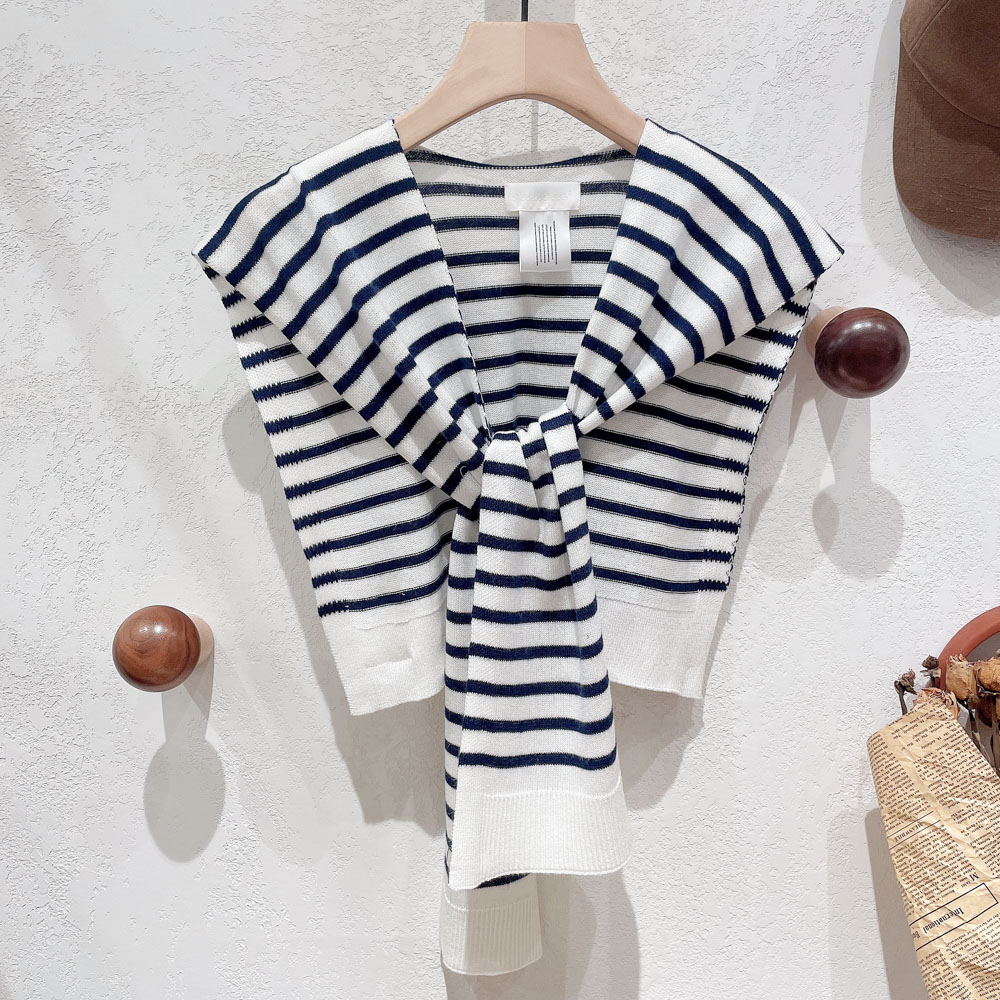 Spring and autumn wool wool wool wool wool red stripes small shawl female outer summer air conditioning room shoulder protection neck collar