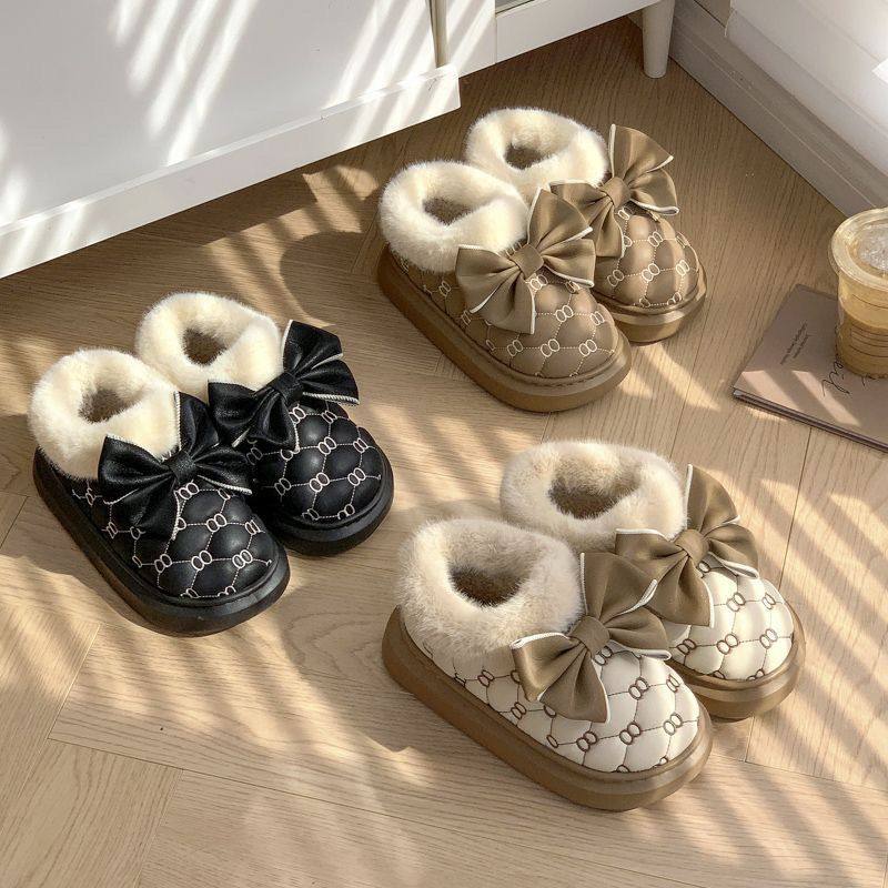 High-Fashion Snow Boots for Women 2025 Winter New Style, Fleece-Lined and Thickened, Versatile for Outdoor Wear, Non-Slip