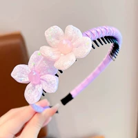 Розово-фиолетовый, в цветочек