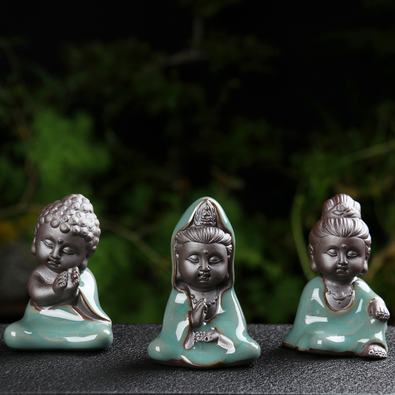 Ceramic creative furnishing articles elder brother up guanyin figure the young monk tea pet pet car place flowerpot tea accessories