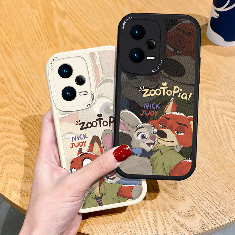 Защитный чехол для Redmi Note 14 / Turbo 5 Max Zootopia (Ник и Джуди)