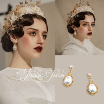 European and American baroque earrings Female personality temperament stud earrings water drop wild simple retro court style Port wind earrings