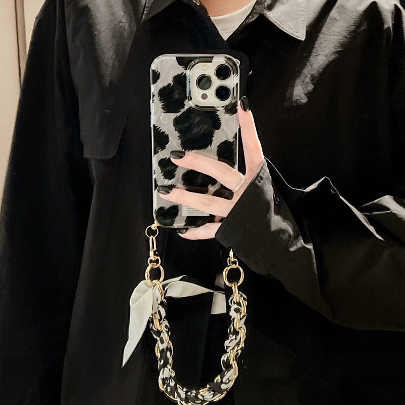 Retro tie-dye leopard print scarf bracelet suitable for Apple 16 Plus phone cases, iPhone 14 Pro Max soft cases, matte finish cases, silicone cases, protective cases for XS Max, drop-proof cases, Air, and feather cases.