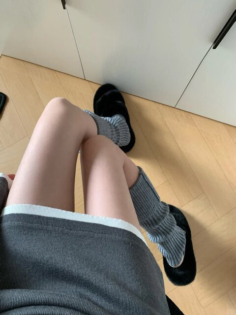 Gray Footless Socks, Slouch Socks for Women, Autumn and Winter Slimming Calf Socks, Japanese Y2K Style, Paired with Shark Leggings, Warm Leg Warmers