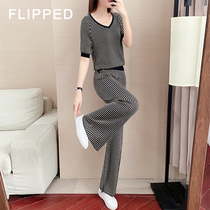  Felide sports suit womens 2021 summer new ice silk fashion trend age-reducing striped temperament casual two-piece suit