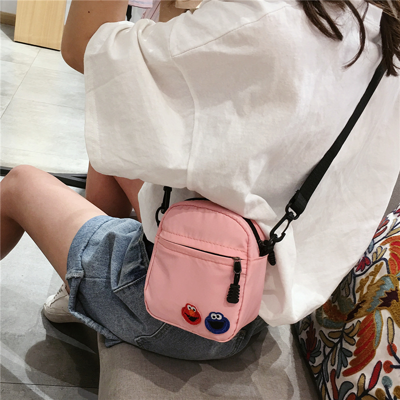 Sesame Street Japanese Harajuku ins cartoon cute mini mobile phone shoulder small bag small fresh female messenger bag