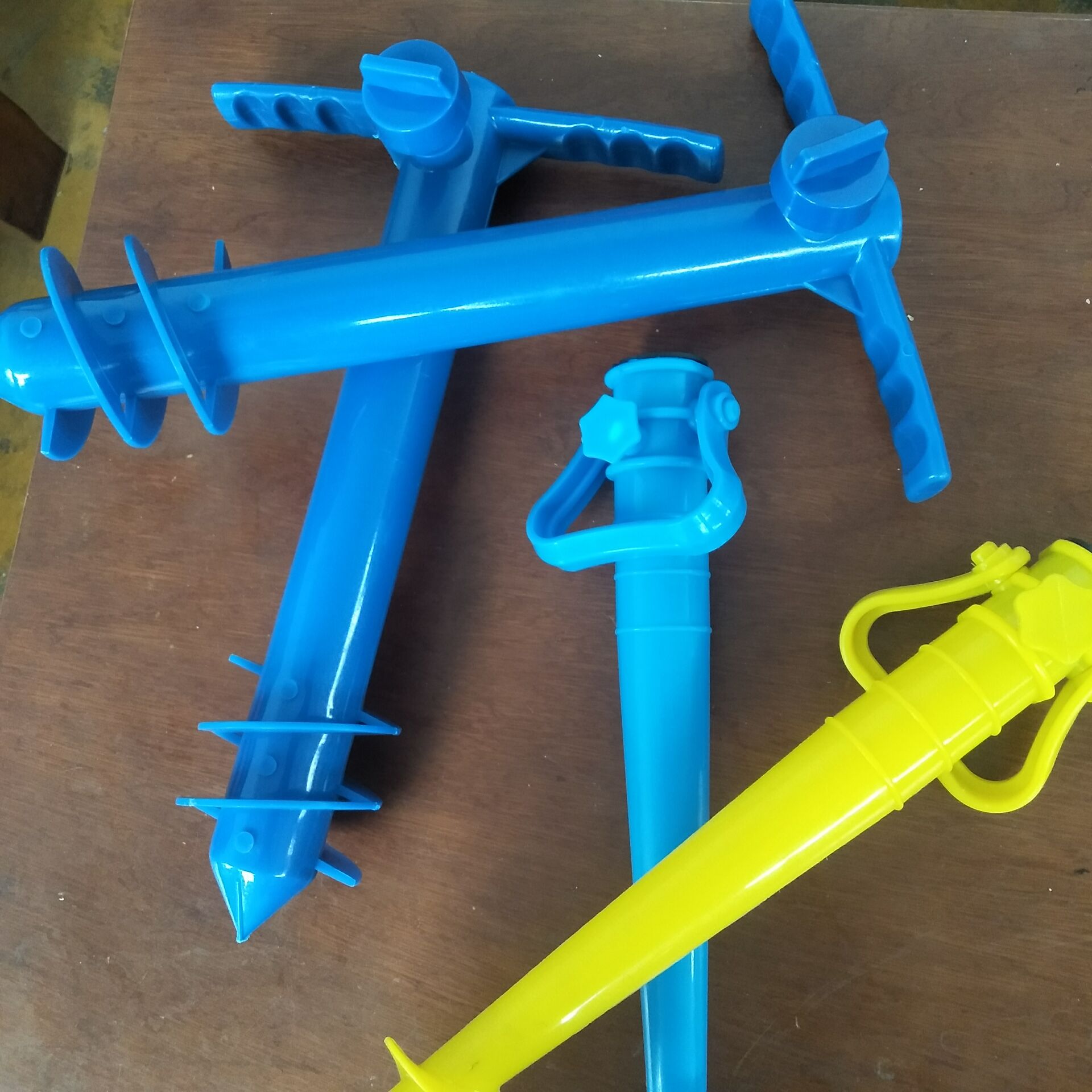 Fishing rain umbrella beach dedicated to large fishing umbrella bottom sitting universal joint fishing umbrella accessories Daquan crutch lower rod