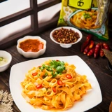 阿宽 Пеппер -лапша сухой лапша, быстрая лапша, 5 мешков с зеленой луковой лапшой, горячей сухой лапши, мгновенной лапши, холодной кожи, прохладной лапши