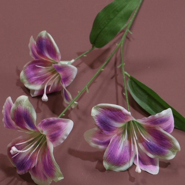 ຊຸດສີມ່ວງຫ້ອງແຕ່ງງານຈໍາລອງດອກໄມ້ peony ບານ chrysanthemum hydrangea ຫຼຸດລົງຫິມະ cherry blossom ເພດານ mist eucalyptus willow