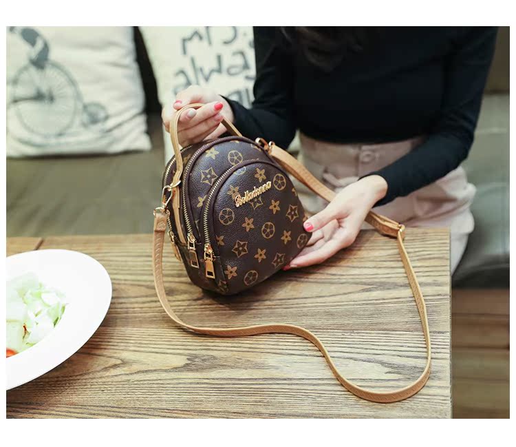 Túi xách nữ nhỏ 2019 trên các mẫu nổ mới phiên bản Hàn Quốc của túi cổ tích mini thủy triều hoang dã 蹦 di túi xách vai túi Messenger - Túi xách nữ túi xách nữ hàng hiệu