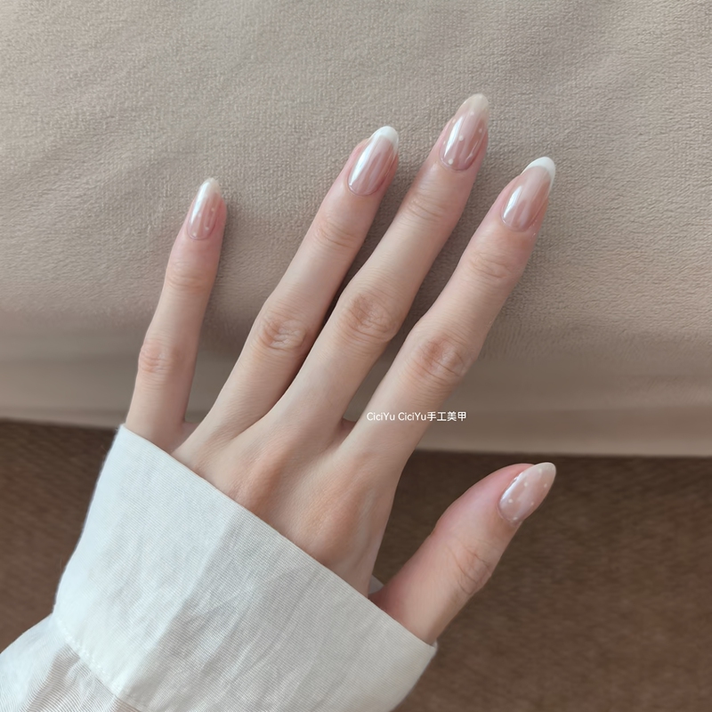 【Moonlight Hailey】Ice-Clear, Gentle White French Aurora Hailey Polka Dot High-End Elegant Handmade Wearable Nails