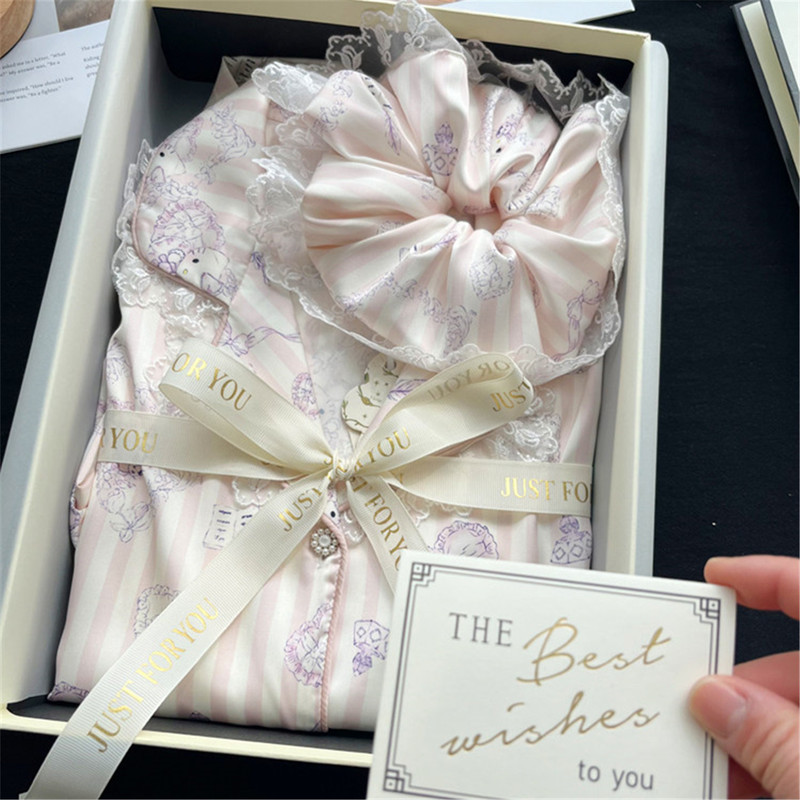 Spring and Summer Kitty Cat Girl Ice Silk Pajamas Women's Lace Long-Sleeved Cute Home Clothes Gift Box for Best Friend's Birthday