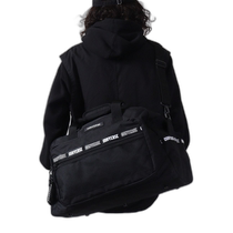 日本直邮CONVERSE 匡威 男女通用旅行大容量波士顿包 RBT232011