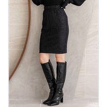 (Japan Direct Mail) Ms. Julia boutique with a half-body dress