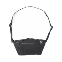 Direct mail from Japan DESCENTE Unisex waist bag about 1 3L DOAXJA32