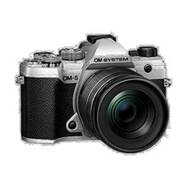 (Direct mail from Japan) OM SYSTEM Lens Kit OM-5 12-45mm F4 PRO Silver Outdoor