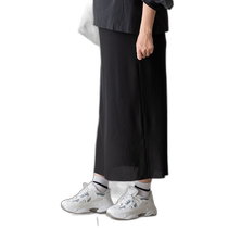 Directly mailed from Japan フェリシモMama Moredde is a comfortable and elegant pre and postpartum I-line skirt for women.