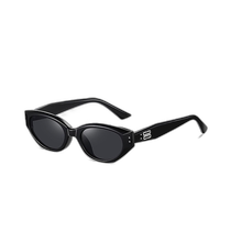 Japanese direct mail Ulysses womens cat-eye sunglasses DTS24S010