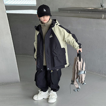 Boys' Jacket Spring and Autumn 2026 New Three-In-One Outdoor Children's Autumn Windproof Winter Top Trendy